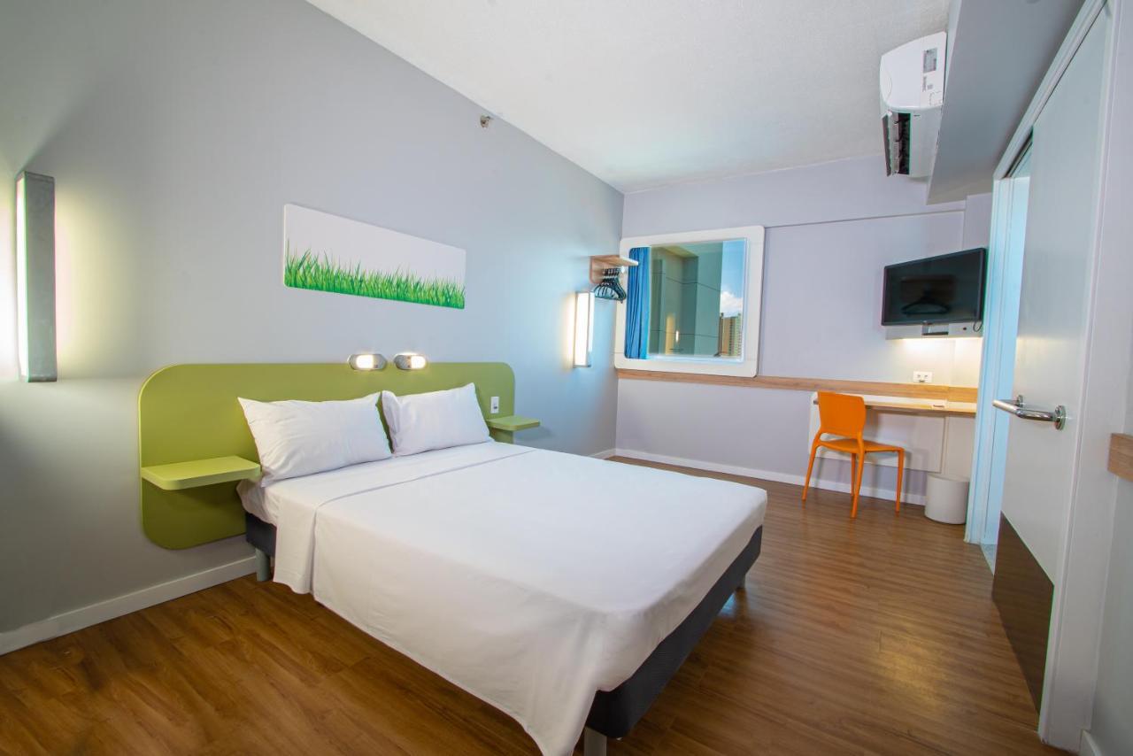 Ibis Budget Fortaleza Praia De Iracema Buitenkant foto