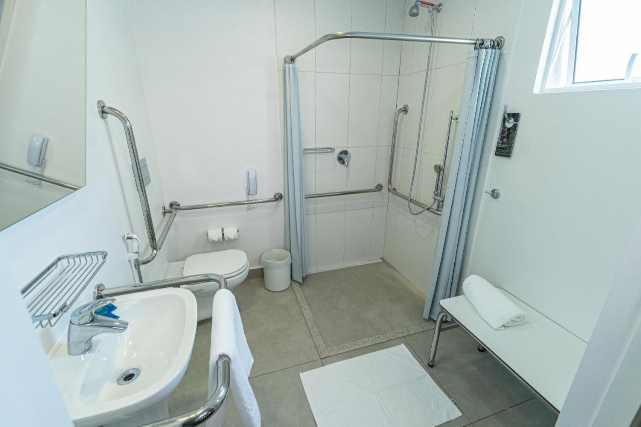 Ibis Budget Fortaleza Praia De Iracema Buitenkant foto